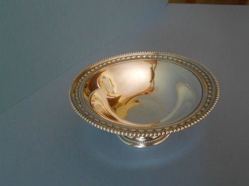 pretty antique silver footed dish 1910 - CATEGORY: ANTIQUE SILVER - DATED 1910