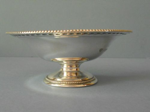 PRETTY ANTIQUE SILVER FOOTED DISH 1910 - ADDITIONAL PHOTO 1