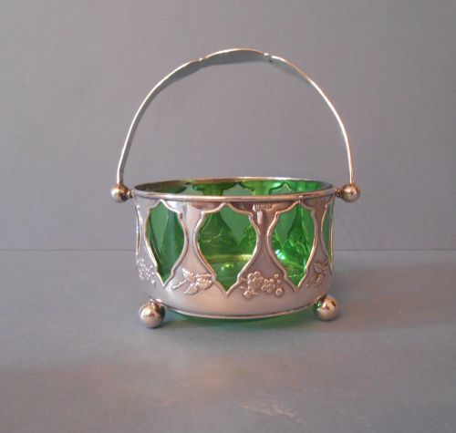 antique solid silver basket 1907 - CATEGORY: ANTIQUE SILVER - DATED EDWARDIAN