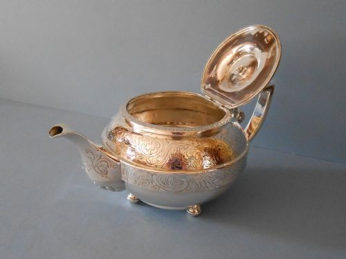 GEORGIAN SOLID SILVER TEAPOT YORK 1812 - ADDITIONAL PHOTO 4