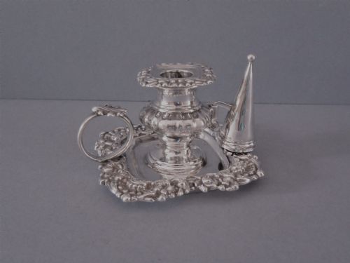 antique georgian solid silver chamberstick with snuffer 1825 - CATEGORY: ANTIQUE SILVER - DATED GEORGIAN