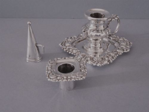 ANTIQUE GEORGIAN SOLID SILVER CHAMBERSTICK WITH SNUFFER 1825 - ADDITIONAL PHOTO 2