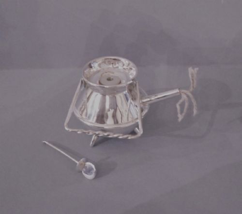 ANTIQUE VICTORIAN SOLID SILVER NOVELTY TABLE LIGHTER - ADDITIONAL PHOTO 1