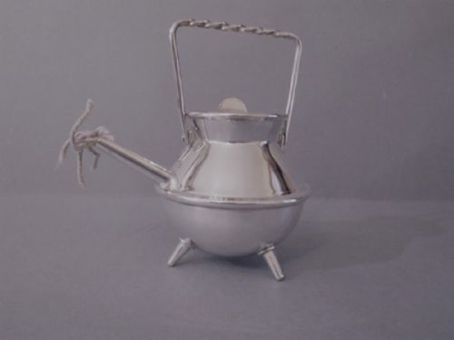 ANTIQUE VICTORIAN SOLID SILVER NOVELTY TABLE LIGHTER - ADDITIONAL PHOTO 2