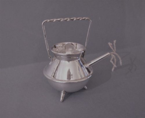 ANTIQUE VICTORIAN SOLID SILVER NOVELTY TABLE LIGHTER - ADDITIONAL PHOTO 3