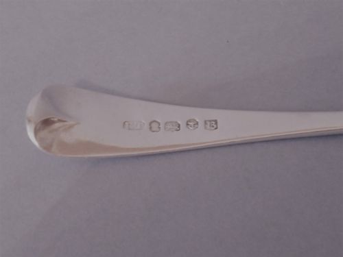 PAIR OF ANTIQUE GEORGIAN SOLID SILVER LADLES 1825 - ADDITIONAL PHOTO 2
