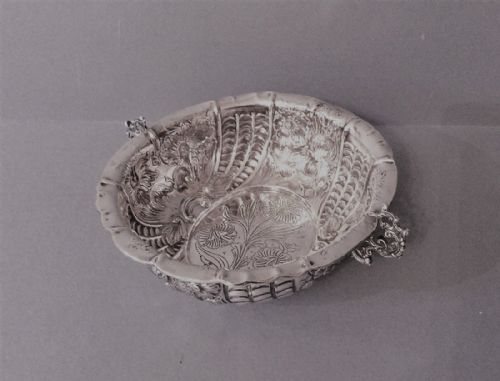 gorgeous victorian silver bowl - CATEGORY: ANTIQUE SILVER - DATED VICTORIAN