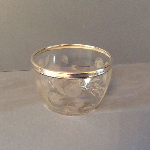 ANTIQUE EDWARDIAN SILVERRIMMED JUG AND BOWL - ADDITIONAL PHOTO 2