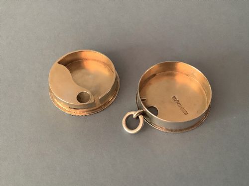 UNUSUAL ANTIQUE SOLID SILVER PILL DISPENSING BOX - ADDITIONAL PHOTO 3
