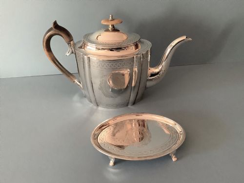 ANTIQUE GEORGIAN SILVER TEAPOT WITH STAND 1798 - ADDITIONAL PHOTO 3