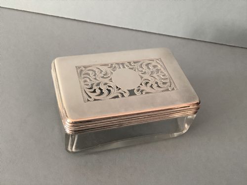 ANTIQUE GEORGIAN SILVERLIDDED BOX 1828 - ADDITIONAL PHOTO 1