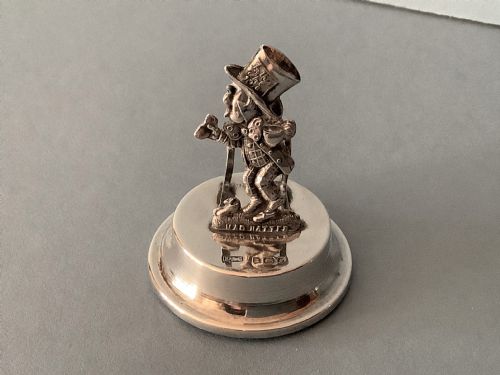 ANTIQUE SILVER ALICE IN WONDERLAND MENU HOLDERS - ADDITIONAL PHOTO 3