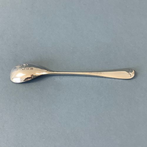 UNUSUAL ANTIQUE VICTORIAN SILVER MUSTARD AND SPOON - ADDITIONAL PHOTO 4