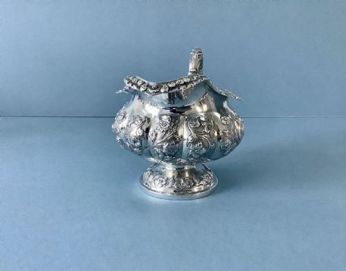 ANTIQUE WILLIAM IV SILVER JUG - ADDITIONAL PHOTO 1