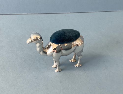 ANTIQUE EDWARDIAN SILVER NOVELTY CAMEL PIN CUSHION - ADDITIONAL PHOTO 3