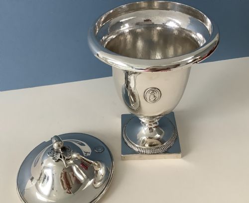 ANTIQUE SOLID SILVER LIDDED SAUCE DISH - ADDITIONAL PHOTO 5