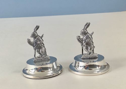 ALICE IN WONDERLAND PAIR OF ANTIQUE SILVER MENU HOLDERS - ADDITIONAL PHOTO 4