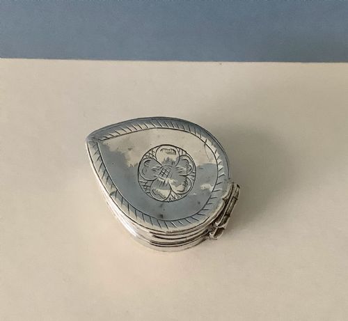 ANTIQUE SILVER WILLIAM III TEARDROP NUTMEG GRATER - ADDITIONAL PHOTO 9
