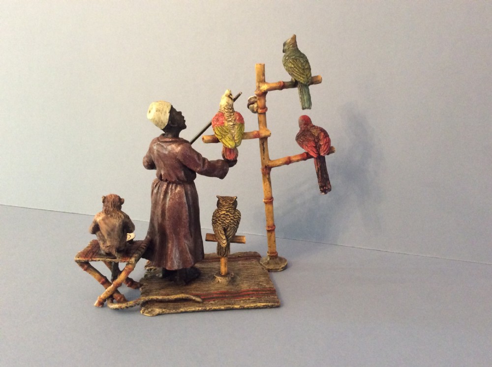 Antique Bergman Bronze - Parrot Trainer View V