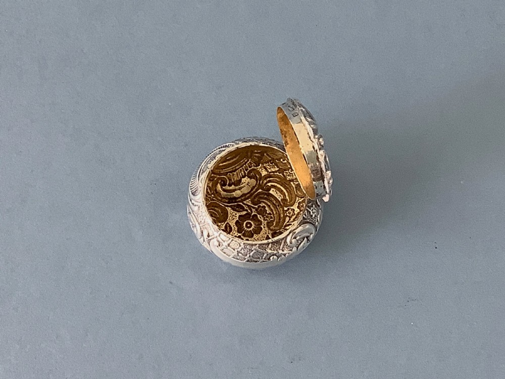 Antique Victorian Silver Pill Box View VII