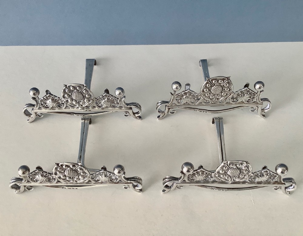 Omar Ramsden Set of 4 Antique Silver Menu Holders View IV