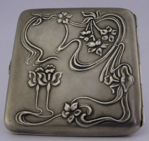 Beautiful Portuguese Solid Silver Art Nouveau Cigarette Case C1910