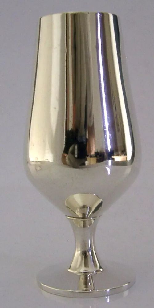 English Sterling Silver Mid Century Modern Cup Goblet 1968 67g