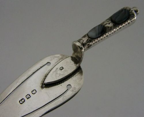 ANTIQUE ENGLISH STERLING SILVER AGATE TROWEL BOOKMARK PAGE MARKER 1896 - ADDITIONAL PHOTO 1