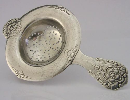 ARTS CRAFTS MAGNUS AASE SOLID SILVER TEA STRAINER NORWEGIAN 1920 ANTIQUE 42G - ADDITIONAL PHOTO 3