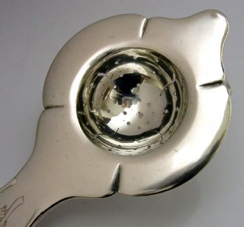 STYLISH HEAVY DANISH ART DECO SOLID SILVER TEA STRAINER 1939 ANTIQUE 72G - ADDITIONAL PHOTO 1