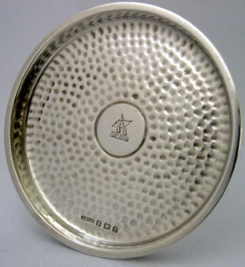 ENGLISH STERLING SILVER DISH COASTER LITTLEJOHN FAMILY CREST 1905 50G ANTIQUE - ADDITIONAL PHOTO 3