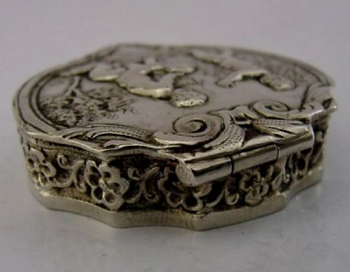 SUPERB CAST GERMAN HANAU SOLID SILVER CHERUBS BOYS PLAYING BOX C1900 ANTIQUE - ADDITIONAL PHOTO 3