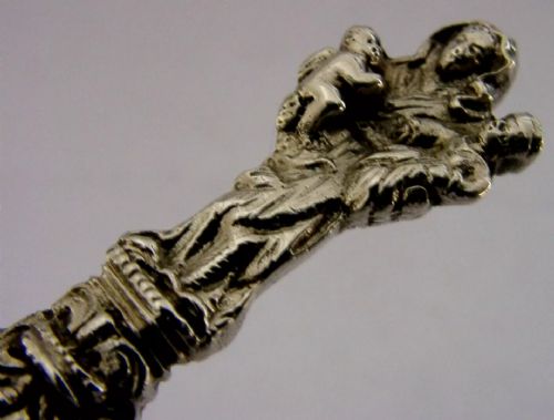 BEAUTIFUL REINDEER ANTIQUE STERLING SILVER BAPTISM SPOON 1898 RELIGIOUS - ADDITIONAL PHOTO 5