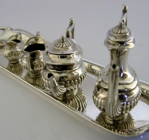 SUPERB ENGLISH SOLID STERLING SILVER MINIATURE DOLLS HOUSE TEA SET 1959 - ADDITIONAL PHOTO 8