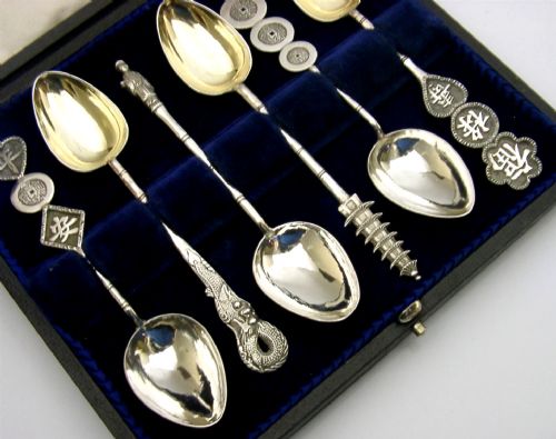 SUPERB SET OF SIX CHINESE EXPORT SOLID SILVER SPOONS C1920 ANTIQUE CASED - ADDITIONAL PHOTO 4