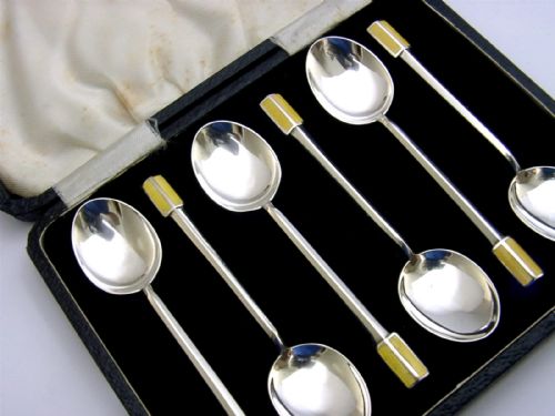 SIX STYLISH ART DECO CASED STERLING SILVER YELLOW ENAMEL SPOONS 1932 - ADDITIONAL PHOTO 3