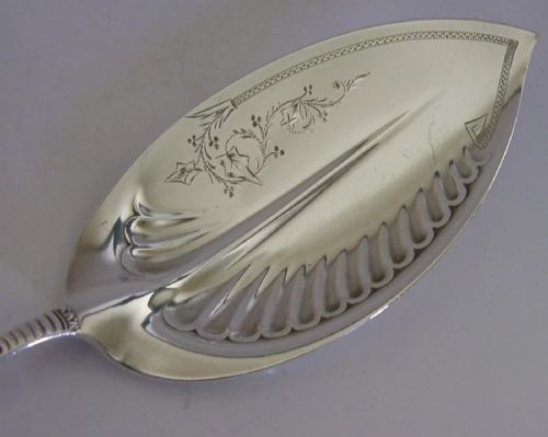 LARGE LUKIN FAMILY CREST AMERICAN SOLID STERLING SILVER SERVER 1890 ANTIQUE 106G - ADDITIONAL PHOTO 2