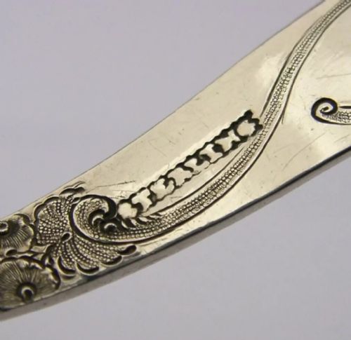 RARE AMERICAN STERLING SILVER BERRY SUGAR SIFTER SPOON C1850 ANTIQUE - ADDITIONAL PHOTO 3