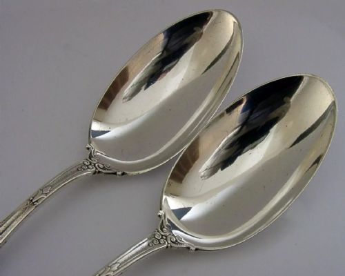 BEAUTIFUL PAIR OF AMERICAN GORHAM STERLING SILVER SERVING SPOONS C1900 ANTIQUE 118G - ADDITIONAL PHOTO 4