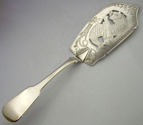 rare irish solid sterling silver seahorse fish slice server 1825 antique 124g - CATEGORY: ANTIQUE SILVER - DATED GEORGIAN