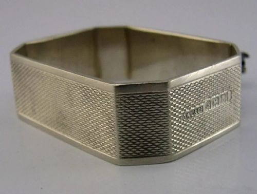 RARE ENGLISH SOLID STERLING SILVER FOX OR DOG NAPKIN RING 1935 ART DECO 32G - ADDITIONAL PHOTO 5