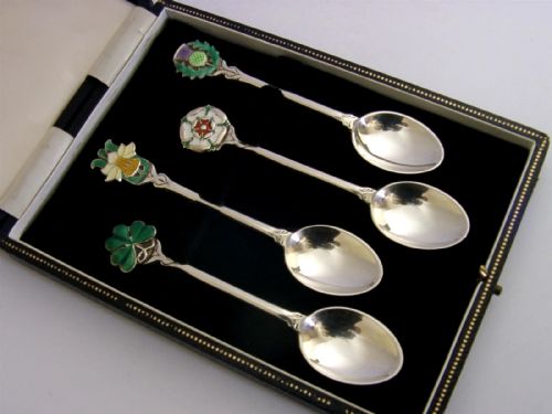 SET OF FOUR STERLING SILVER ENAMELLED BRITISH EMBLEM SPOONS 1957 CASED - ADDITIONAL PHOTO 4