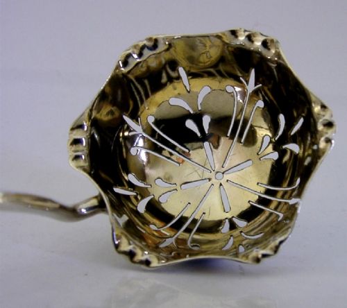ART NOUVEAU ENGLISH STERLING SILVER LILY FLOWER SUGAR SIFTER SPOON 1913 ANTIQUE - ADDITIONAL PHOTO 2