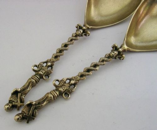 SUPERB PAIR OF DANISH SOLID SILVER GILT APOSTLE SERVING SPOONS 1890 ANTIQUE 112G - ADDITIONAL PHOTO 6