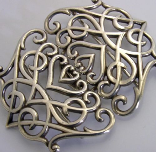 BEAUTIFUL ART NOUVEAU LOVE HEART STERLING SILVER NURSES BELT BUCKLE 1900 ANTIQUE - ADDITIONAL PHOTO 2