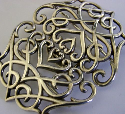 BEAUTIFUL ART NOUVEAU LOVE HEART STERLING SILVER NURSES BELT BUCKLE 1900 ANTIQUE - ADDITIONAL PHOTO 4