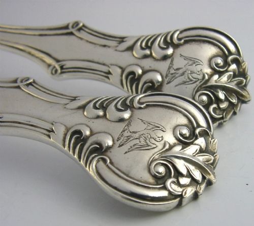 SUPERB PAIR OF 198G STERLING SILVER FALCONER FAMILY CRESTED SERVING SPOONS 1851 ANTIQUE - ADDITIONAL PHOTO 1