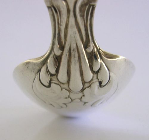 SUPERB PAIR OF 198G STERLING SILVER FALCONER FAMILY CRESTED SERVING SPOONS 1851 ANTIQUE - ADDITIONAL PHOTO 7