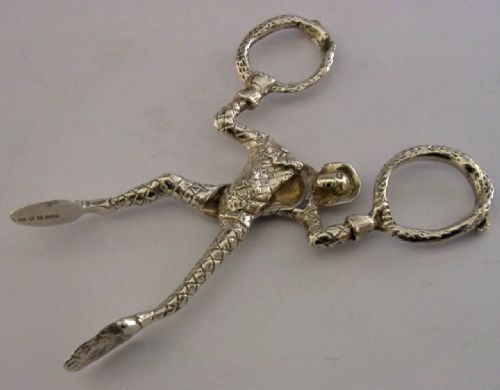 RARE STERLING SILVER HARLEQUIN JESTER SUGAR TONGS NIPS LONDON 1908 ANTIQUE - ADDITIONAL PHOTO 6