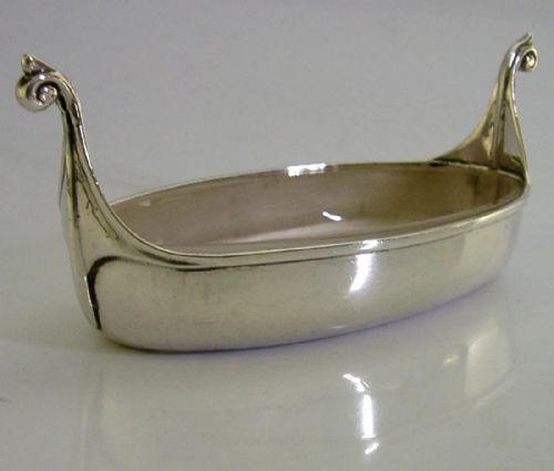 unusual sterling silver gondola boat dish 1919 50g english antique 5inch - CATEGORY: ANTIQUE SILVER - DATED 1910
